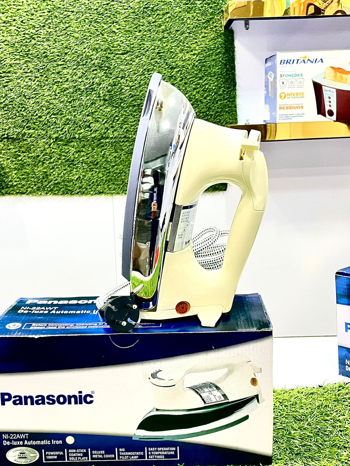 Panasonic Deluxe Automatic Iron – Non-Stick Golden Plate